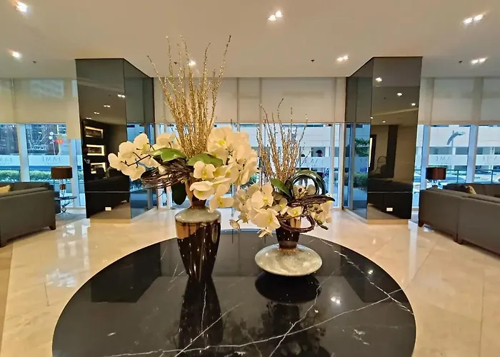 Penthouse At Fame 41st Floor, Shangrila-megamall Manila
