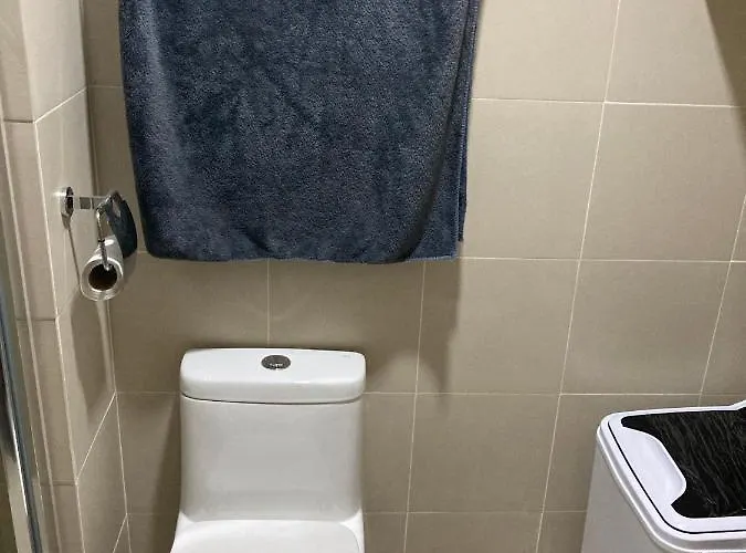 Apartment Penthouse At Fame 41st Floor, Shangrila-megamall Manila